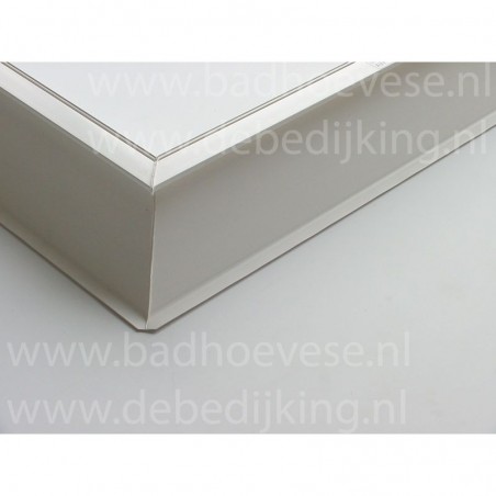 opstand PVC         040 x 070 dagm