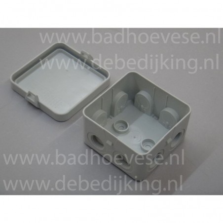 Junction box IP40 without cable glands M20