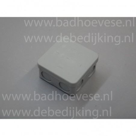 Kabeldoos IP54 met 3 snijnippels