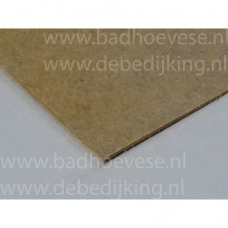 plaat hardboard  061 x 122 3 mm. b.